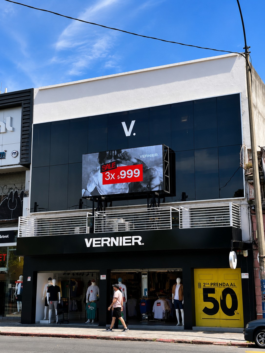 Pantalla LED de exterior en fachada
